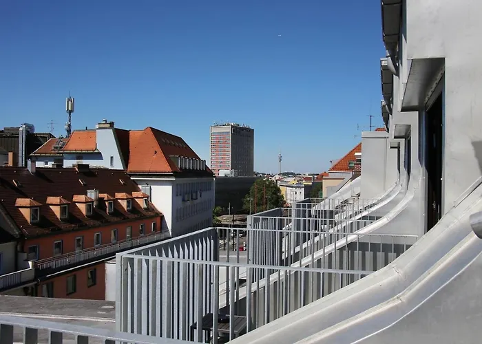 Schiller 5 Hotel